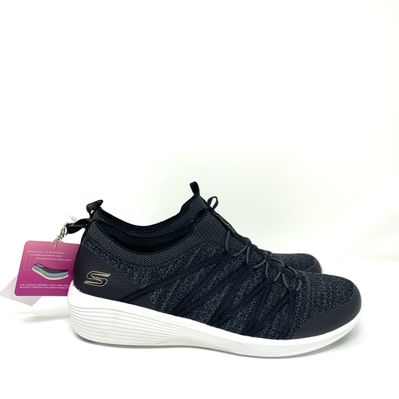 Skechers Cooled Dry Foam Black Shoes - Picture 2 of 5